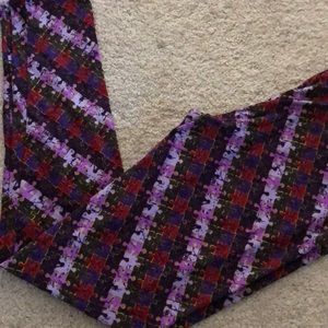 TC puzzle pieces legging